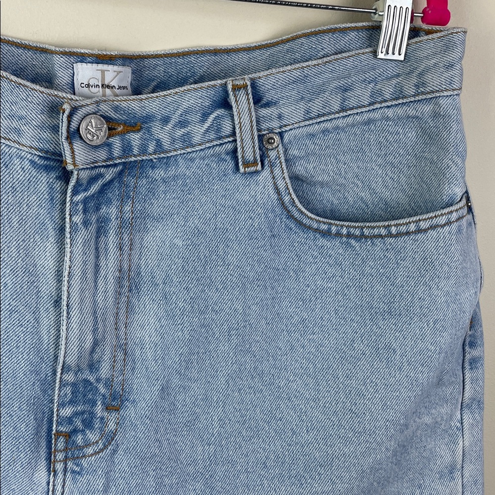 Calvin Klein Jeans Light Blue Denim Jean Shorts - Picture 4 of 9